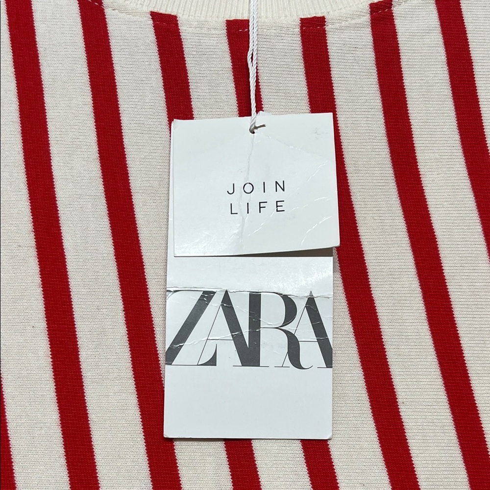 Zara Women’s Red & White Striped Skirt Set (Top-Medium/Skirt-Large) - Picture 4 of 16